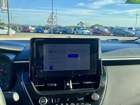 Used 2023 Toyota Corolla LE image 10