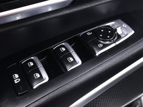 Used 2024 Kia Telluride EX w/ EX Captain's Chair Package FWD image 29