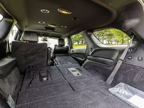 Used 2021 Dodge Durango R/T w/ Trailer Tow Group IV AWD/4WD image 9