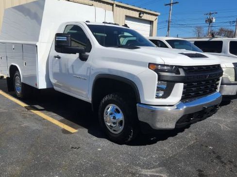 Used 2022 Chevrolet Silverado 3500 W/T w/ WT Convenience Package image 5