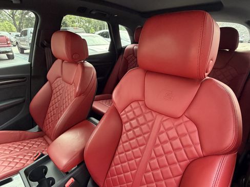 Used 2023 Audi SQ5 Premium Plus AWD/4WD image 17