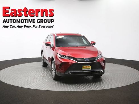 Used 2024 Toyota Venza LE AWD/4WD image 52