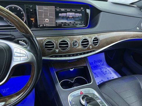 Used 2016 Mercedes-Benz S 550 4MATIC Sedan image 21