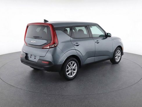 Used 2025 Kia Soul LX w/ LX Technology Package image 7