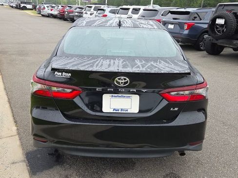 Used 2023 Toyota Camry LE FWD image 11