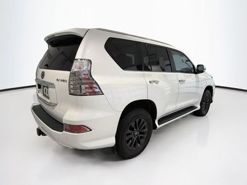 Used 2021 Lexus GX 460 Premium w/ Premium Package AWD/4WD image 7