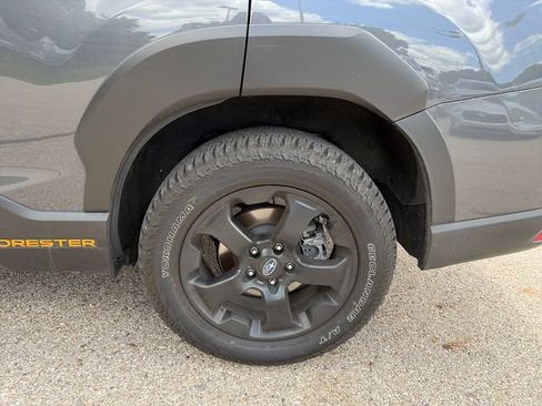 Certified 2023 Subaru Forester Wilderness AWD/4WD image 19
