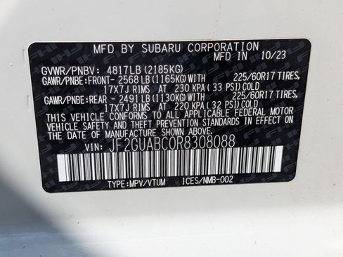 Used 2024 Subaru Crosstrek 2.0i AWD/4WD image 39