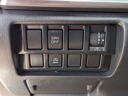 Used 2022 Subaru Forester Premium w/ Popular Package #2 AWD/4WD image 32
