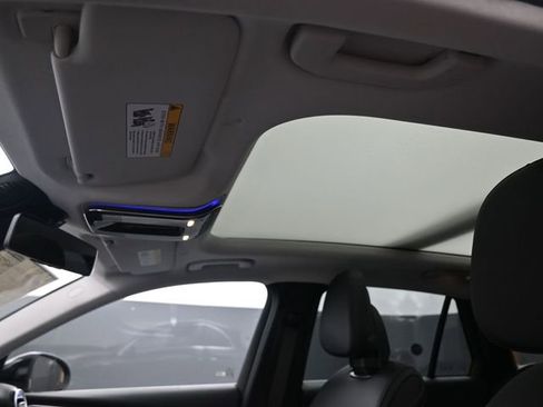 Certified 2025 Mercedes-Benz GLC 350e 4MATIC image 32