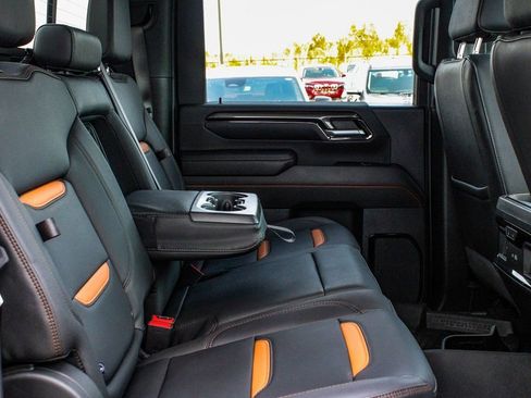 Used 2024 GMC Sierra 3500 AT4 w/ AT4 Premium Plus Package image 36