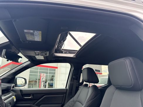 New 2025 Toyota Tacoma TRD Off-Road image 23