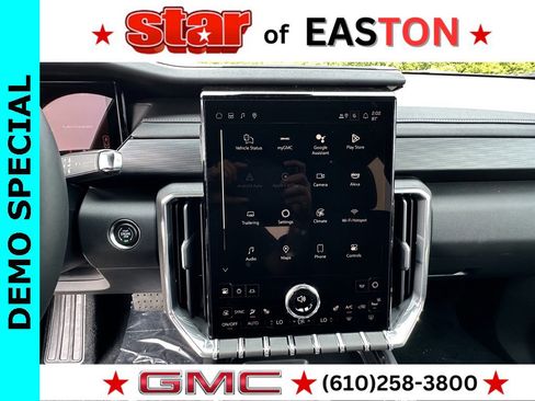 New 2025 GMC Acadia Elevation w/ Elevation Premium Package image 17