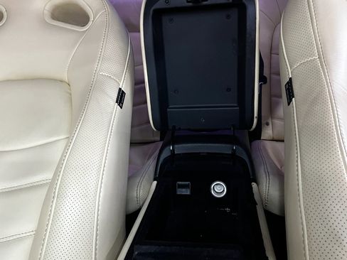 Used 2016 Nissan GT-R Premium image 28