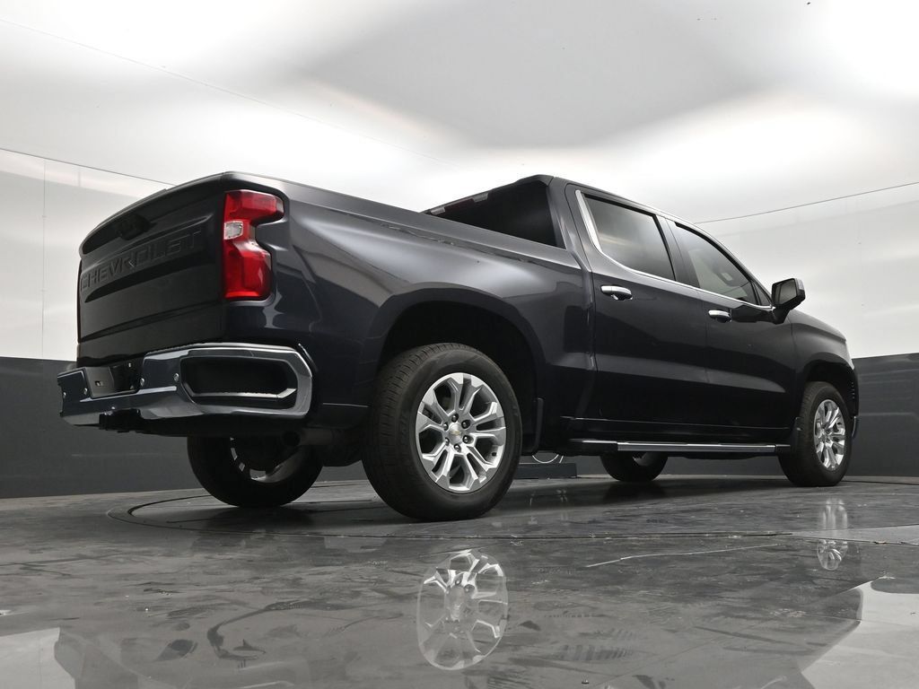 Used 2023 Chevrolet Silverado 1500 LTZ RWD image 23