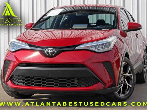 Used 2020 Toyota C-HR XLE image 1