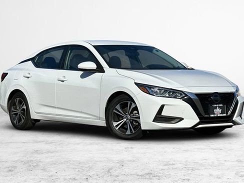 Used 2023 Nissan Sentra SV image 2