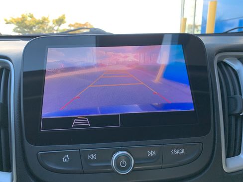 Used 2023 Chevrolet Malibu LT image 20