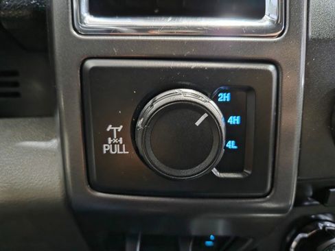 Used 2017 Ford F250 XLT w/ XLT Value Package image 51