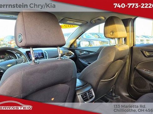 Used 2024 Chevrolet Malibu LT image 23