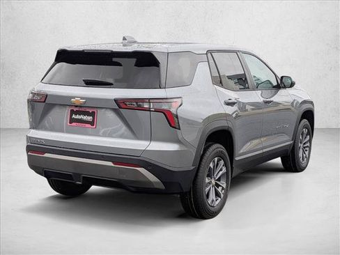 New 2026 Chevrolet Equinox LT FWD image 2