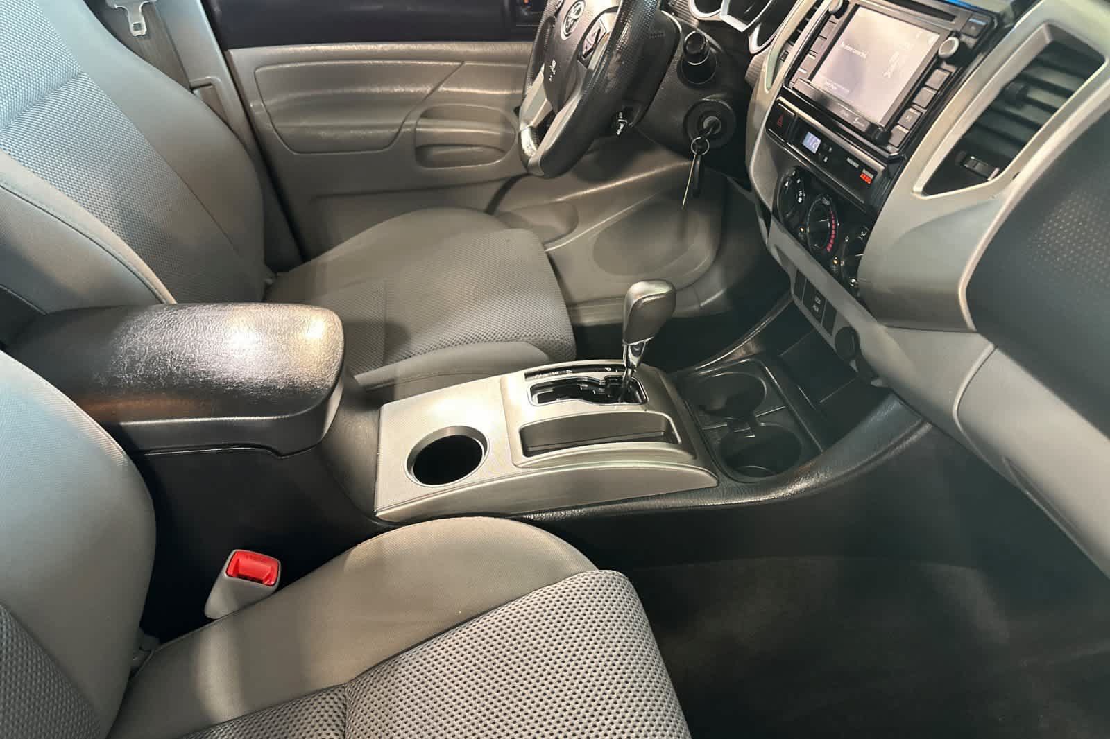 Used 2014 Toyota Tacoma PreRunner w/ TRD Sport Package RWD image 17