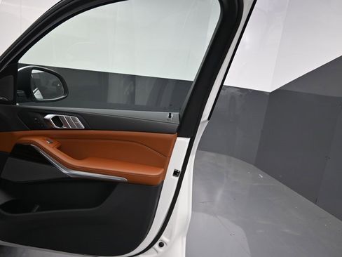 New 2026 BMW X7 xDrive40i image 24