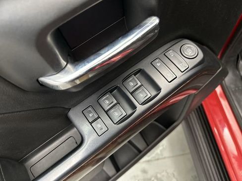 Used 2015 GMC Sierra 1500 SLE w/ SLE Value Package AWD/4WD image 19
