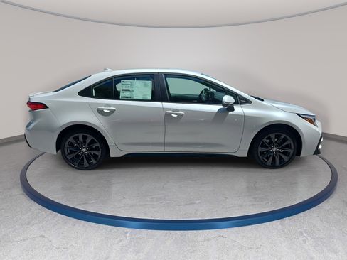 New 2026 Toyota Corolla SE FWD image 4