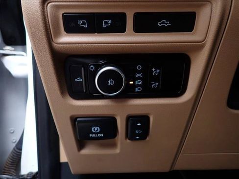 Used 2023 Ford F150 Lariat w/ Trailer Tow Package AWD/4WD image 18