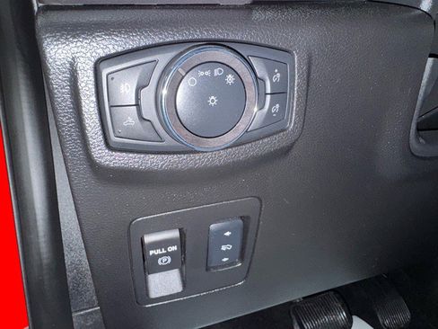 Used 2018 Ford F150 XLT w/ Equipment Group 302A Luxury image 16