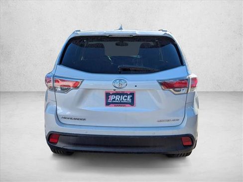 Used 2015 Toyota Highlander Limited image 7