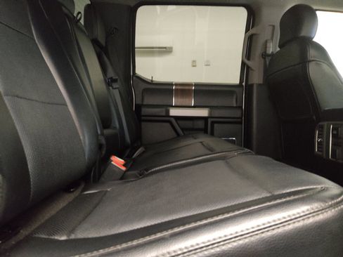 Used 2016 Ford F150 Lariat w/ Equipment Group 502A Luxury RWD image 19