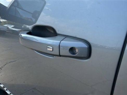 Used 2024 GMC Sierra 2500 AT4 w/ AT4 Premium Plus Package image 38