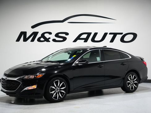 Used 2021 Chevrolet Malibu RS image 4