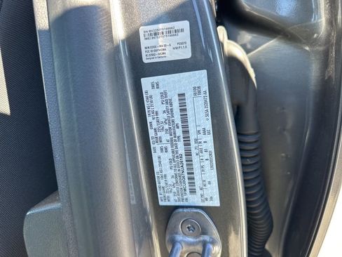 Used 2022 Ford Escape SE w/ SE Sport Appearance Package image 37