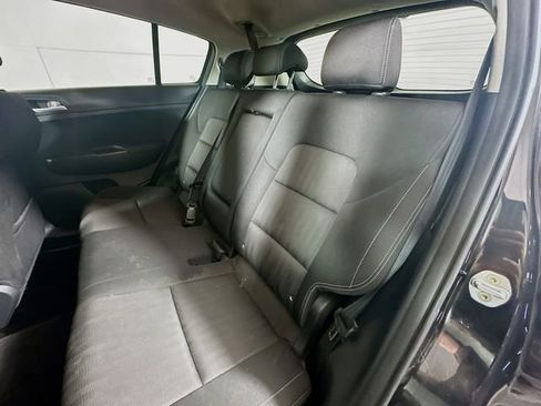 Used 2017 Kia Sportage LX image 23