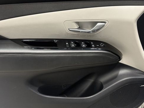 Used 2024 Hyundai Tucson Limited image 18