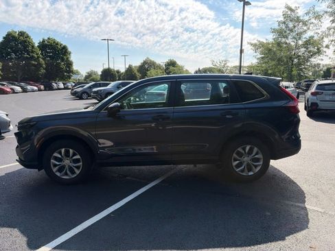 Used 2024 Honda CR-V LX image 10