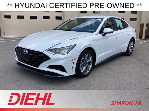 Certified 2023 Hyundai Sonata SEL w/ Preferred Accessory Package FWD image 3