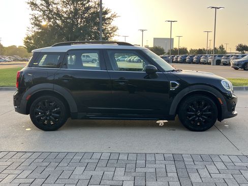 Used 2019 MINI Cooper Countryman S w/ Yin Yang Edition FWD image 11