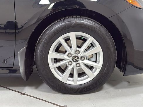 Used 2026 Toyota Camry LE w/ Convenience Package image 21