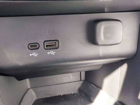 Used 2024 Buick Encore GX Sport Touring w/ Comfort Package image 21