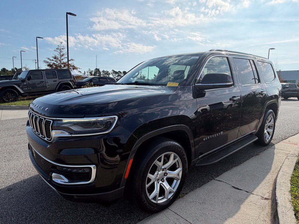 Used 2022 Jeep Wagoneer Series II AWD/4WD image 54