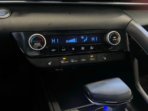 Used 2022 Hyundai Elantra SEL w/ Convenience Package image 14