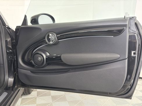 Used 2023 MINI Cooper SE image 31