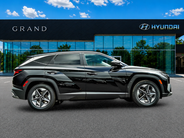 New 2026 Hyundai Tucson SEL FWD image 7