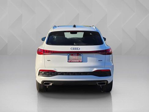 Used 2025 Audi Q5 Premium Plus w/ Premium Plus image 6