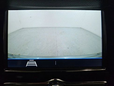 Used 2019 Chevrolet Trax LT w/ LT Convenience Package AWD/4WD image 25