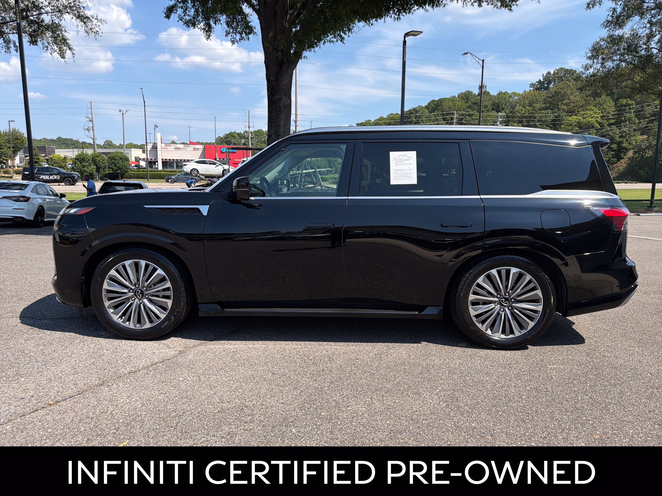 Certified 2025 INFINITI QX80 Luxe AWD/4WD image 7